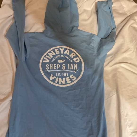 Vineyard Vines Blue Shep and Ian Boys Pullover with Hood. Size S - Picture 8 of 10